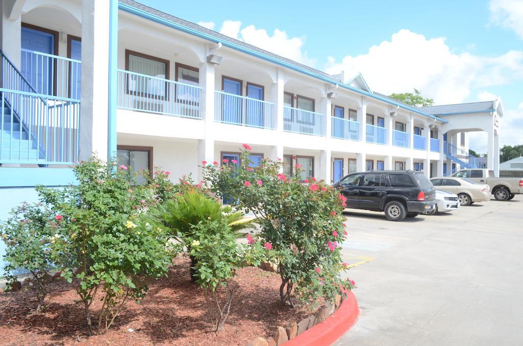 America'S Best Value Inn & Suites - Rosenberg/Houston Εξωτερικό φωτογραφία
