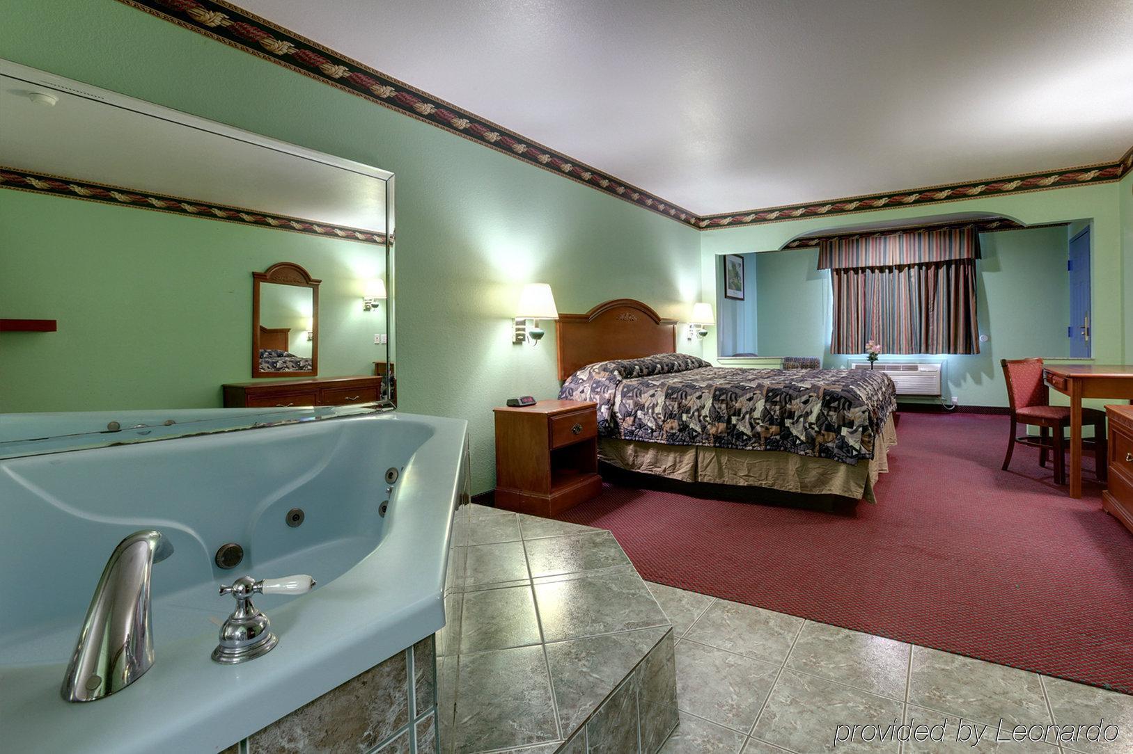 America'S Best Value Inn & Suites - Rosenberg/Houston Δωμάτιο φωτογραφία