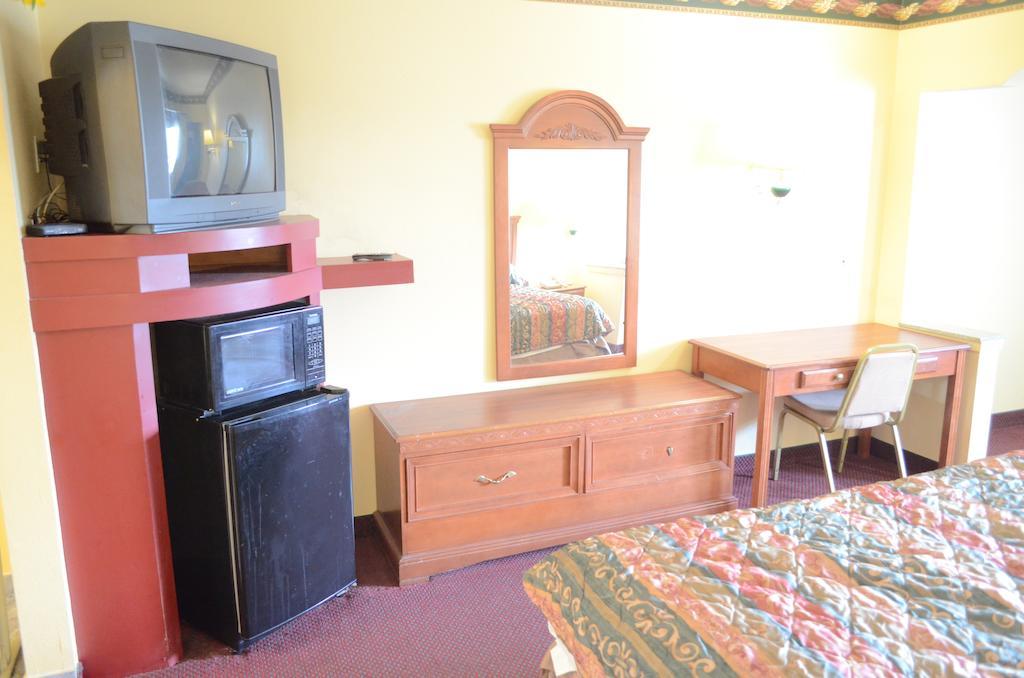 America'S Best Value Inn & Suites - Rosenberg/Houston Δωμάτιο φωτογραφία