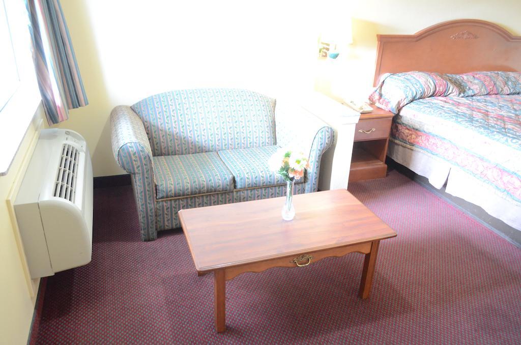 America'S Best Value Inn & Suites - Rosenberg/Houston Δωμάτιο φωτογραφία